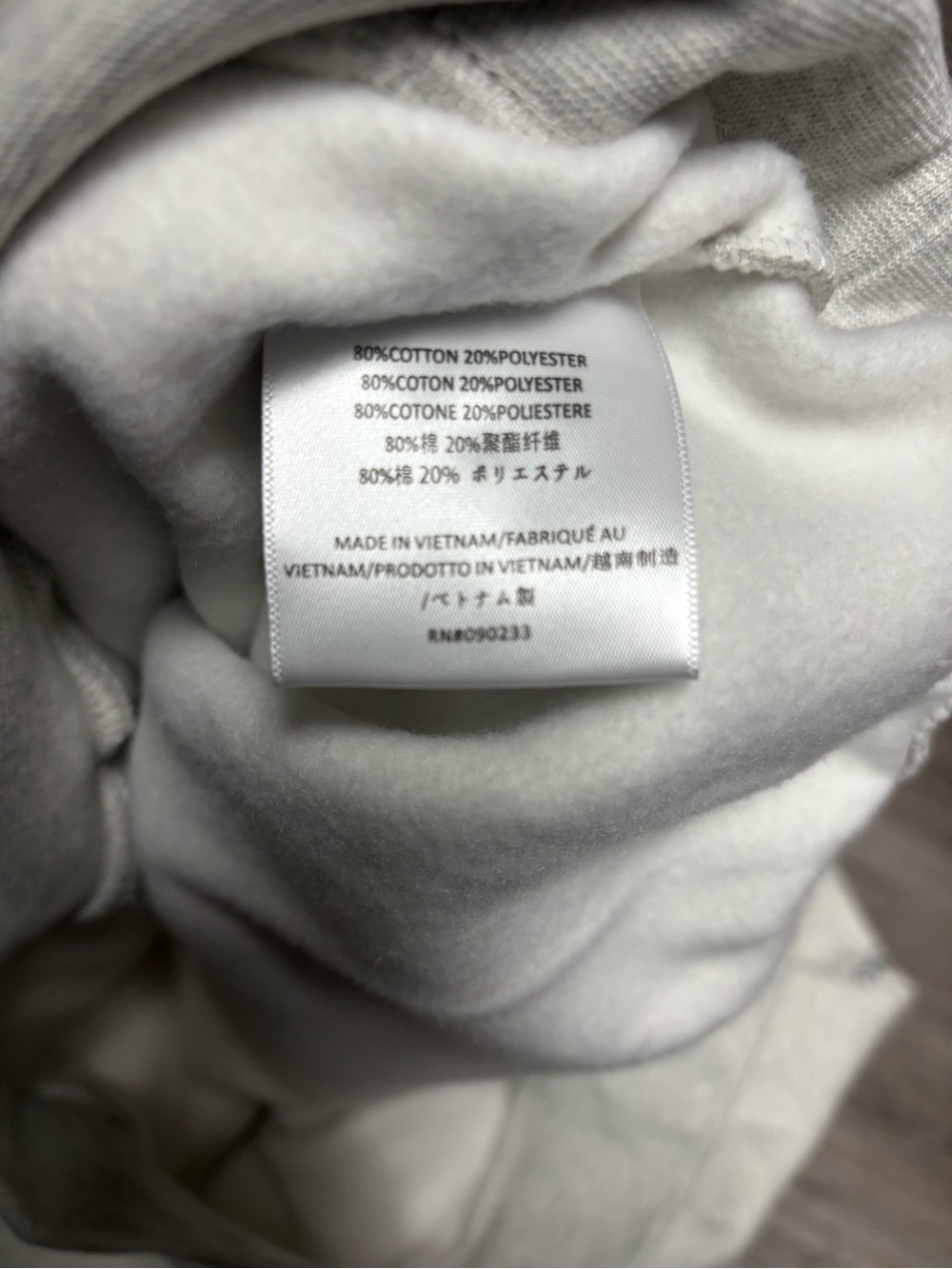 Fw21 fear of god essentials Light Oatmeal Hoodie - Picture 3 of 6